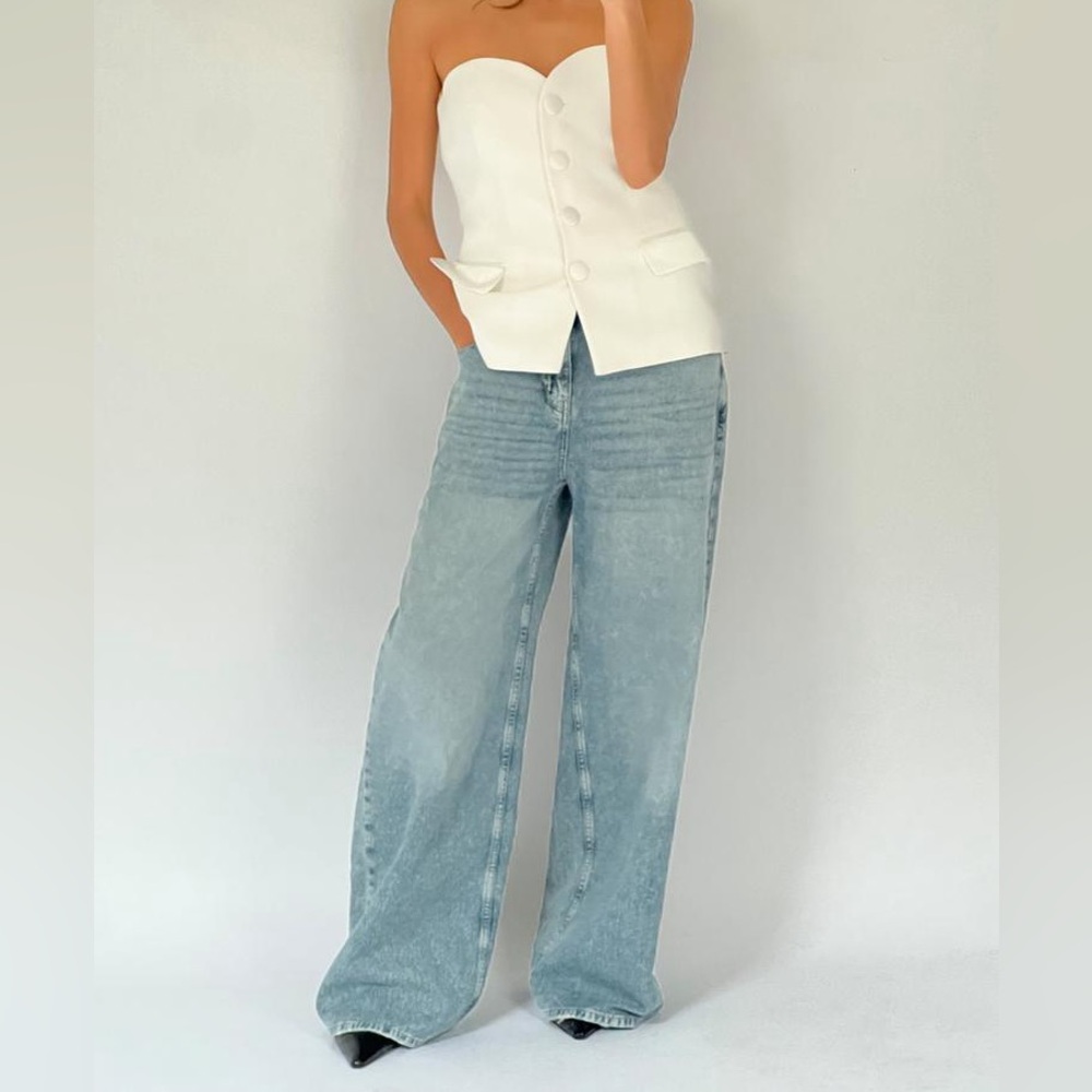Zara High Rise Wide Leg Long Length Jeans